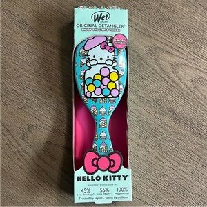 NWT Hello Kitty Wet Brush Detangler